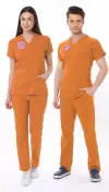 TURUNCU KLİNİK DESTEK İŞÇİ FORMASI LİKRALI SCRUBS TAKIM (ORANGE OCHRE)